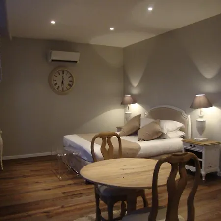 Cosy Bed & Breakfast Bordeaux